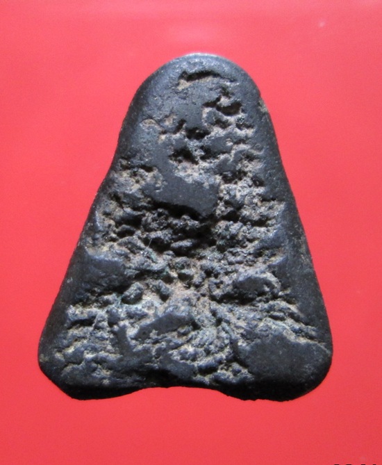 รบกวนดูพระเนื้อตะกั่วให้หน่อยครับ