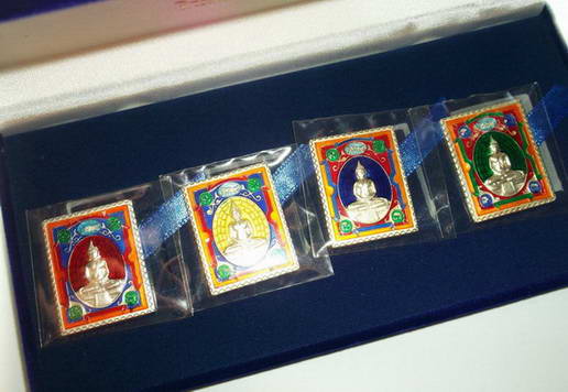[Auto] niponing - เหรียญแสตมป์ลงยา พระพุทธโสธร ปี39 (พิมพ์ใหญ่) ครบชุด 4 องค์ กล่องสวยเดิม