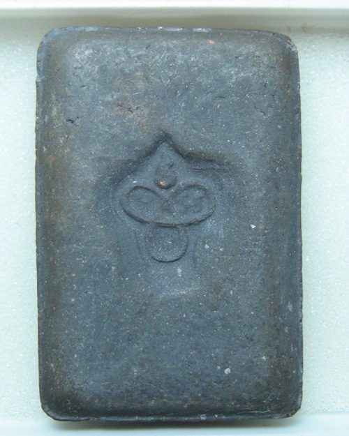 ทั้งเนื้อ-พิมพ์ ใช่ท้ายตลาดแท้ไหมครับ