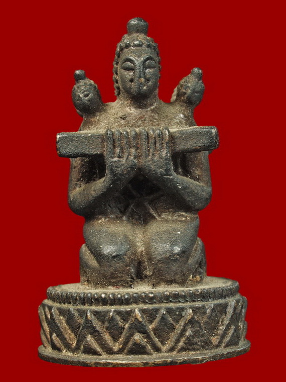 สอบถามรูปหล่อองค์นี้หน่อยครับ (แปลกได้ใจครับ)