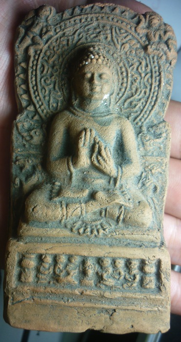 สอบถามหน่อยครับ พระองค์นี้เรียกพระอะไรครับ