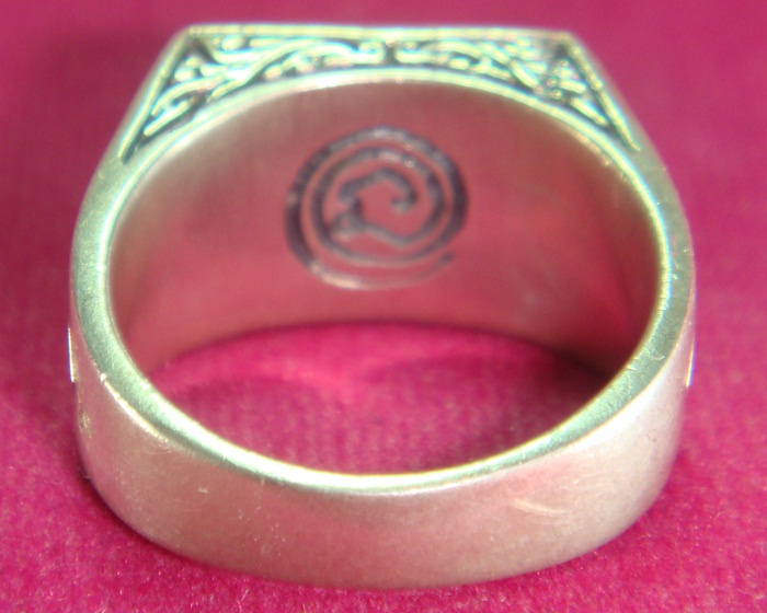 สอบถามแหวนเงินหน้าพระพุทธหลวงปู่ดู่ ปี 2532