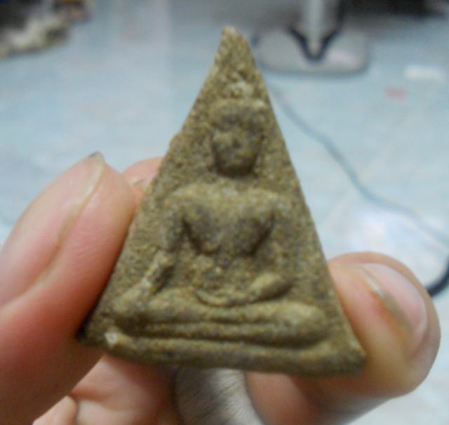 นางพญาหลวงพ่อโด  วัดนามะตูม (เสน่ห์จันทร์) แท้ไหมครับ รบกวนผู้รู้ด้วยครับ