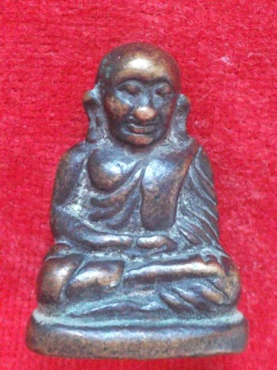 ขอสอบถามหลวงพ่อเงิน บางคลาน องค์นี้สร้างปีไหนและแท้หรืเปล่าครับ พี่ๆทุกท่านและขอสายตรงช่วยผมด้วยครับ