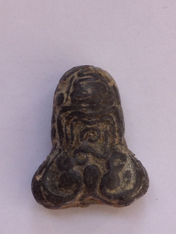 พระปิดตา ท่านพี่ทั้งหลายช่วยดูหน่อยครับ จริง/เก้