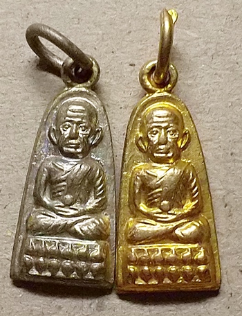 [Auto] น้ำหวาน - หลวงปู่ทวด ทะเลซุง บัว6  ปี2508 กะไหล่ทอง ทีเด๊ยวแดง