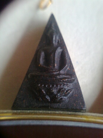 รบกวนทุกท่านช่วยดูพระให้หน่อยครับ