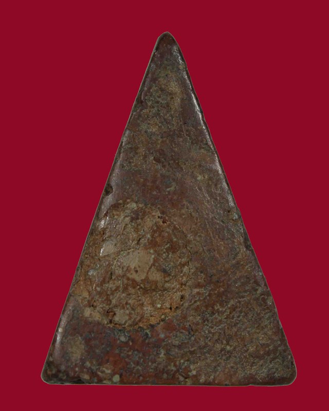 พระนางพญา เนื้อดิน