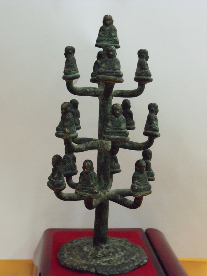 (ตั้งถามใหม่) ดูหลวงพ่อเงินรุ่นนี้ให้มีนะครับ