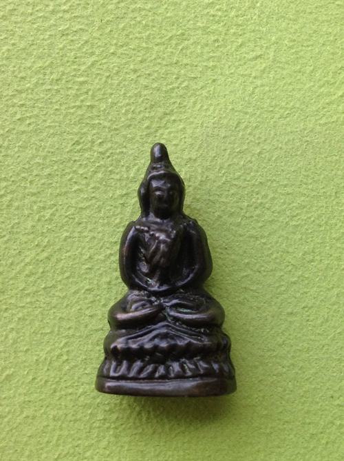 พระไม่ทราบที่ มี2 หน้า !!!!!!!