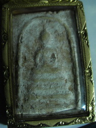 สมเด็จวัดระฆังพิมพ์ทรงเจดีย์พี่ๆน้องลองมาดูกันติชมได้ยินดีเสมอ