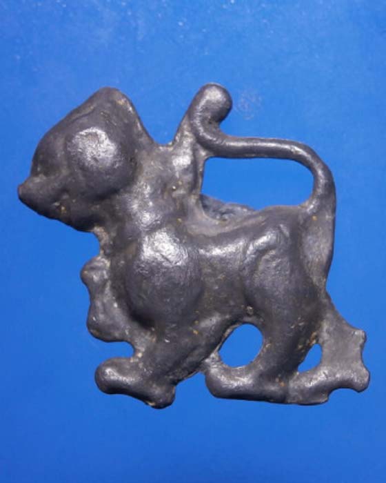 สิงห์ตะกั่ว รบกวนด้วยครับ