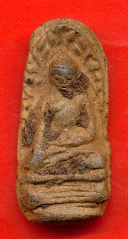 พระรอด ติชมด้วยครับ