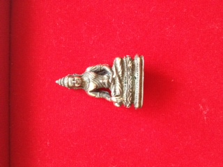 พระกริ่งหนองแวง รุ่นแรก เนื้อนวะกะไหล่เงิน ปี15 สภาพสวย