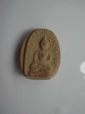 รบกวนด้วยครับ พระเนื้อดิน