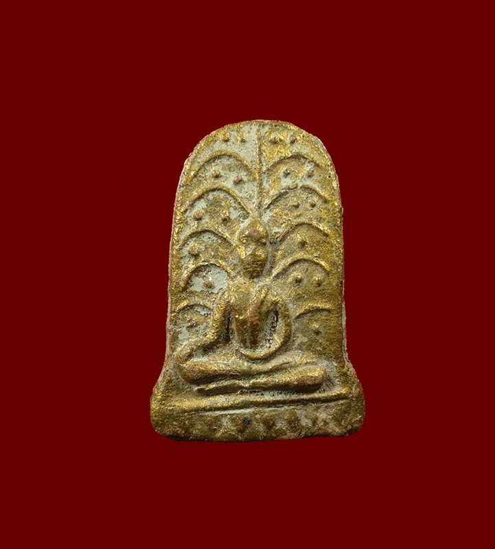 ขอความกรุณาอีกองค์ครับ พระเชียงแสนกรุไหนครับ