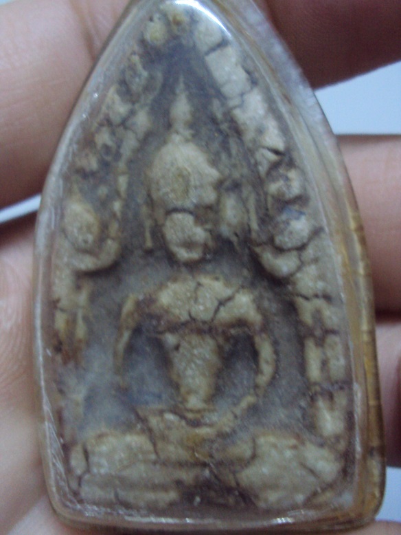 พระเนื้อดิน ดูให้หน่อยครับ