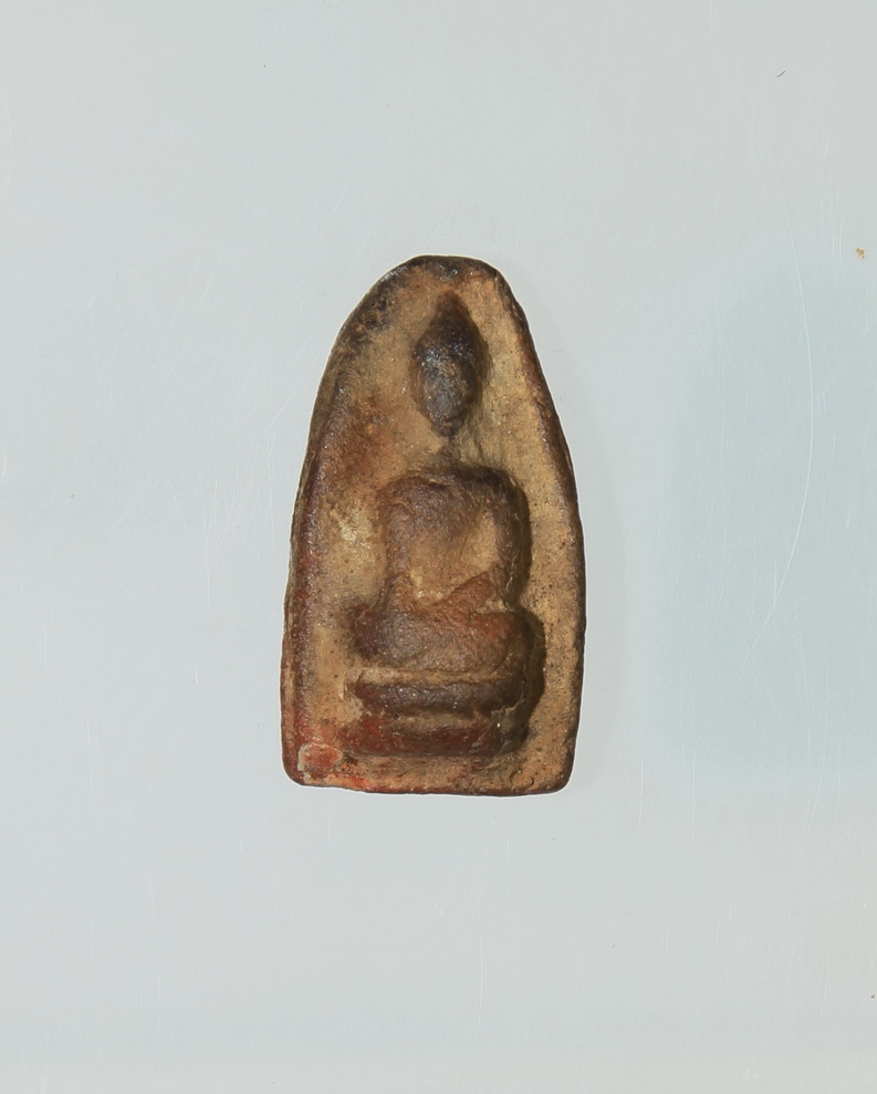 ขอความกรุณา รบกวนพี่ๆ ช่วยดู พระสรรค์นั่ง ให้หน่อยคับ