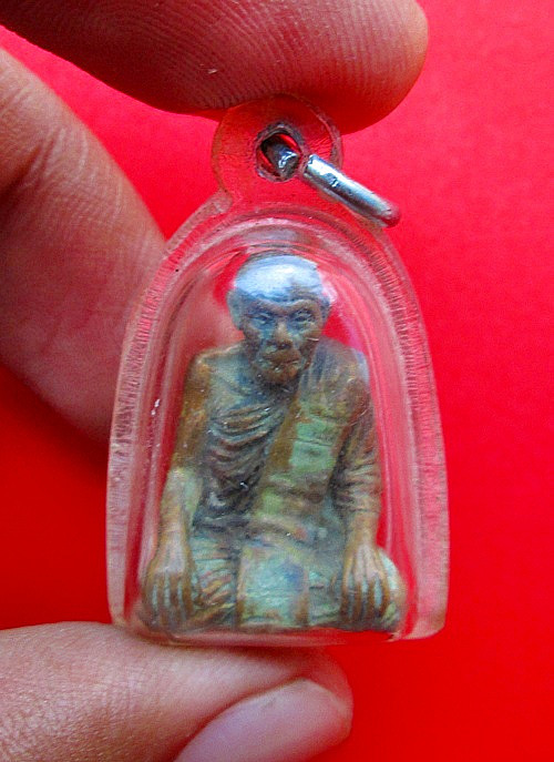 สอบถามพระหล่อครับ