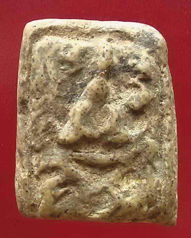 ไม่รู้ พระอะไร ขี่อะไร????