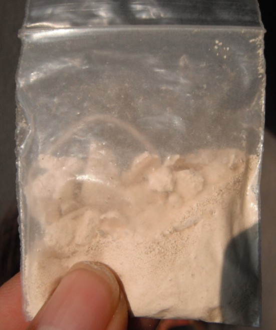 ทำไมพระจึงแตกเป็นผงอะเอียด