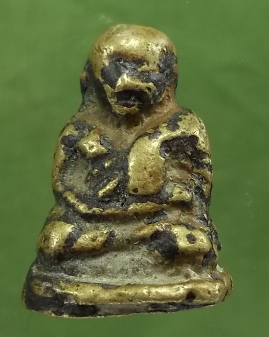 หลวงพ่อเงินอีกองค์ครับ แท้ไหมครับ