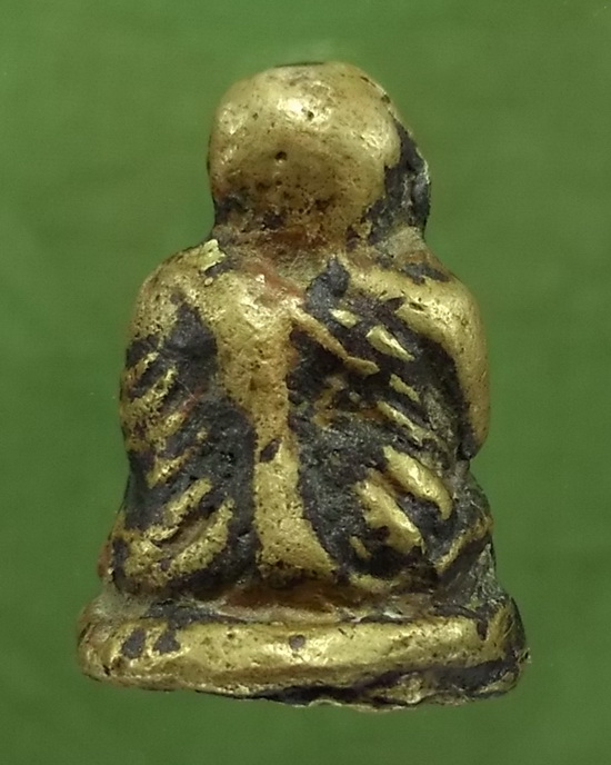 หลวงพ่อเงินอีกองค์ครับ แท้ไหมครับ