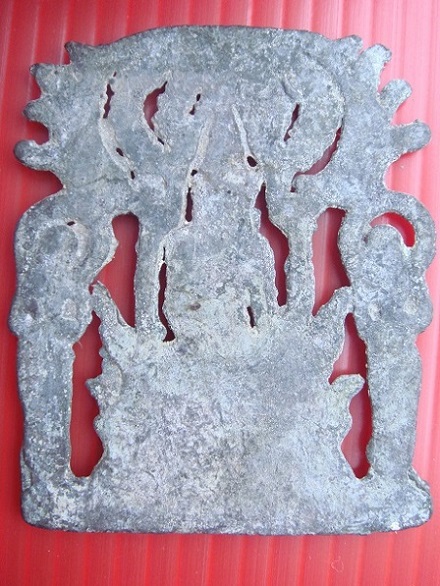 รบกวนพี่พี่ ช่วยดูพระกรุ ว่าแท้ไหมครับ