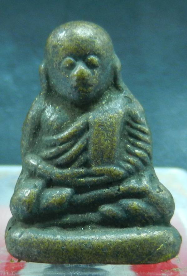 ช่วยดูหลวงพ่อเงิน รุ่นปืนแตกให้หน่อยครับครับ