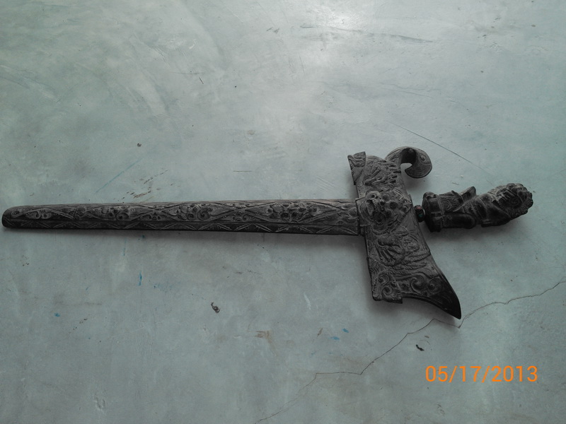 กริช โบราณ จาก อินโดนีเซีย ครับ