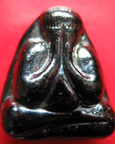 ช่วยดูพระปิดตาให้หน่อยครับ