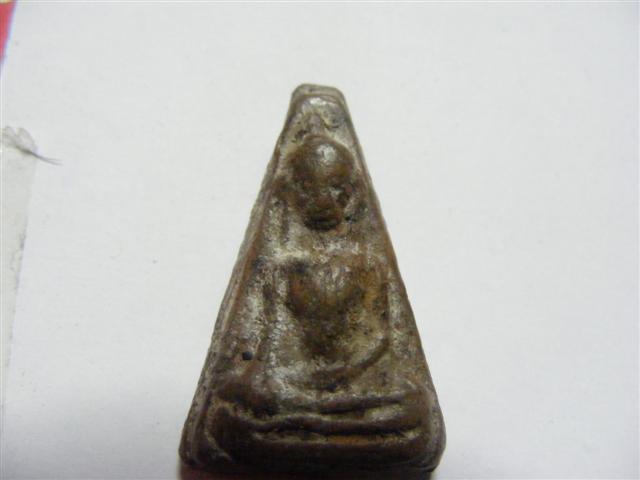 ช่วยตอบด้วยครับ หลวงพ่อปานขี่หนุมานกับพระผงสุพรรณองค์นี้แท้หรือปล่าวครับ