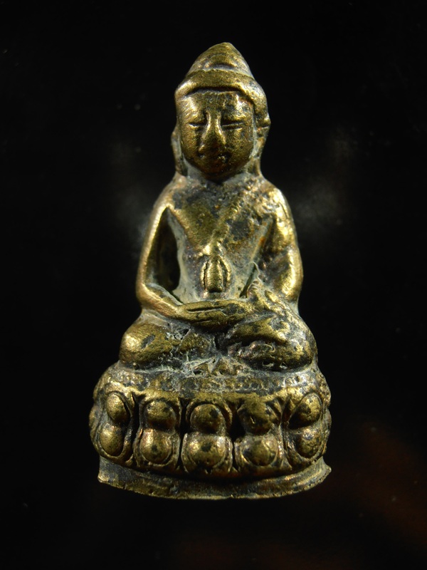 สอบถามเรื่องพระกริ่งครับ