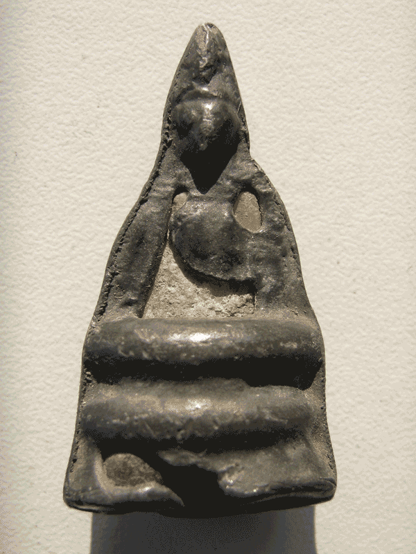 ท่านไหนพอทราบบ้างครับ ว่าพระอะไร