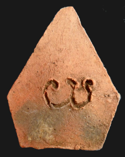 สอบถามพระเนื้อดินพิมพ์ห้าเหลี่ยมครับ