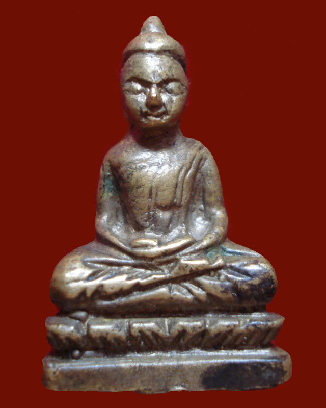 รูปหล่อพิมพ์พระพุทธครับ...