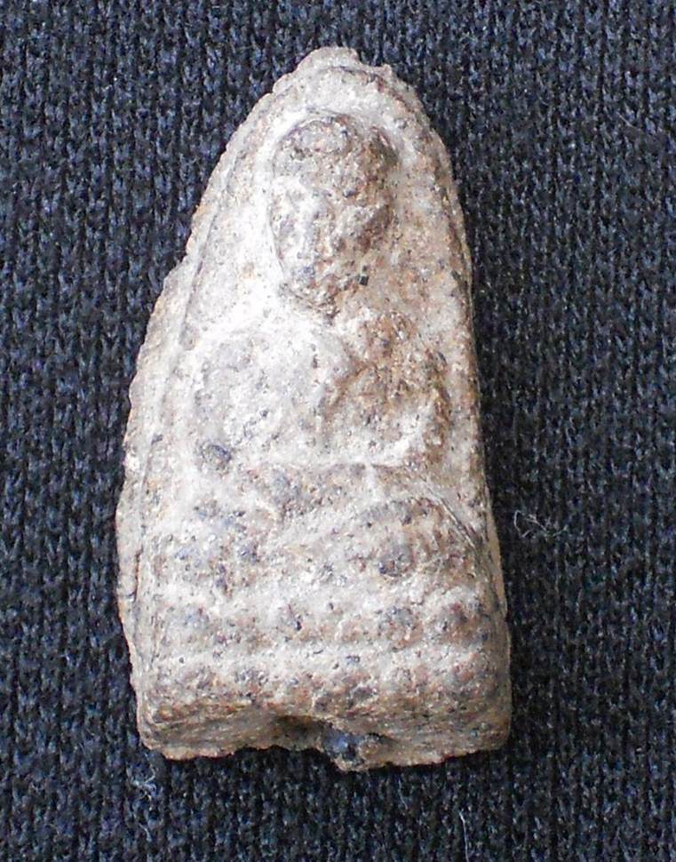 พระบ้านๆเข้ามาดูก่อนเยอะครับ