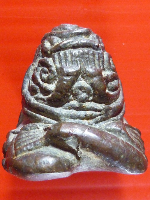 ปิดตาหลวงพ่อทับ เนื้อสัมฤทธิ์พิมพ์เศียรบาตร