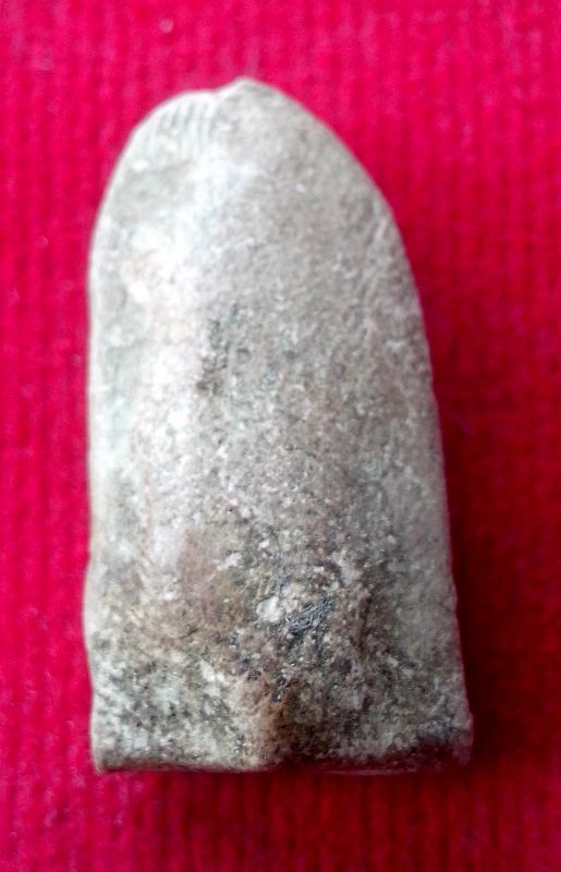 โล๊ะหิ้งพระครับ ให้เท่าไรดีครับ พระรอดไม่ทราบที่