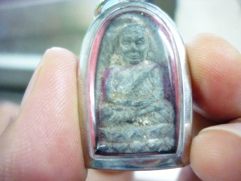 หลวงปู่ทวด แต่ไม่ทราบวัดไหนครับ