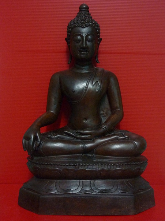 ต้องการขาย พระเชียงแสนย้อนยุคหนัาตัก 9 นิ้ว