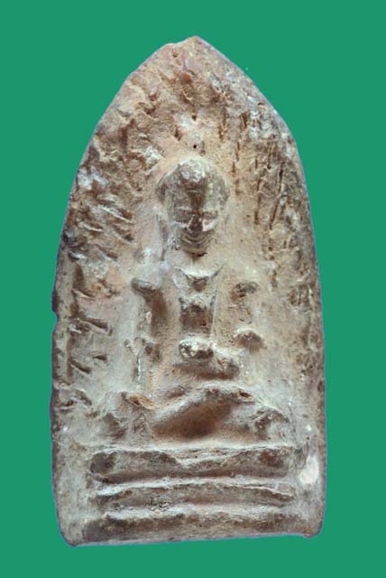 พระเนื้อดินไม่ทราบที่ครับ