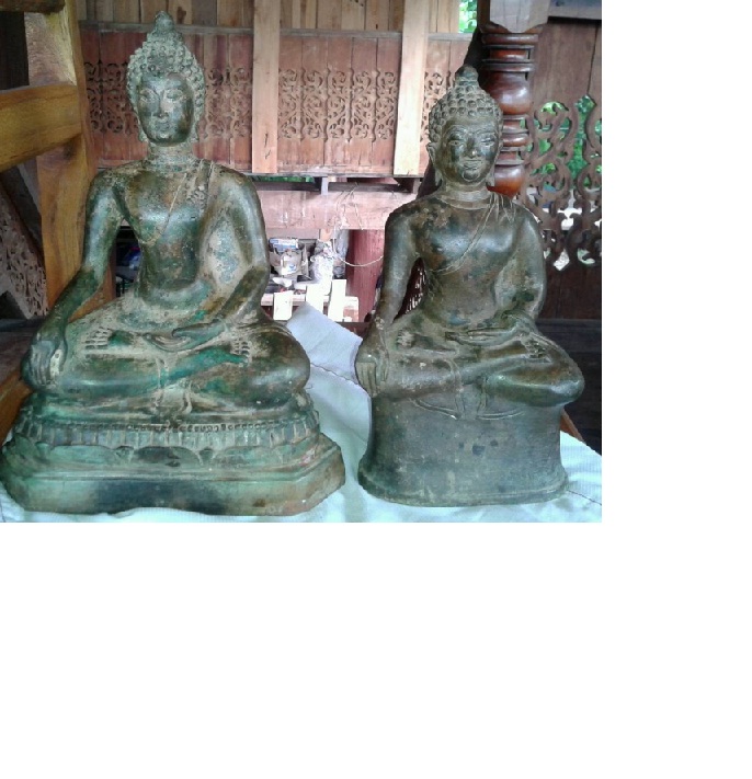 ช่วยดูพระให้หน่อยครับ 