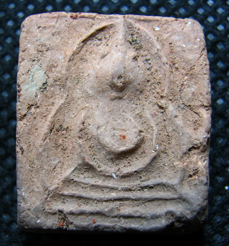 พระเนื้อดินไม่ทราบที่