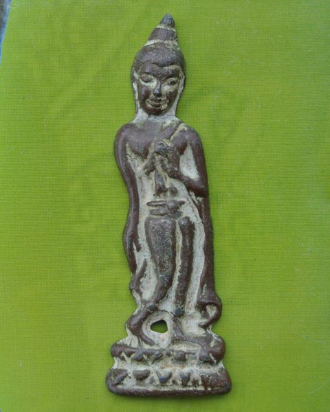 ขอข้อมูลพระลีลา ซักสององค์ครับทุกท่าน