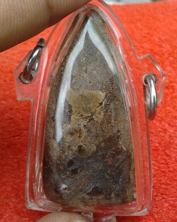 รบกวนสอบถามพระพุทธชินราช เนื้อว่าน 