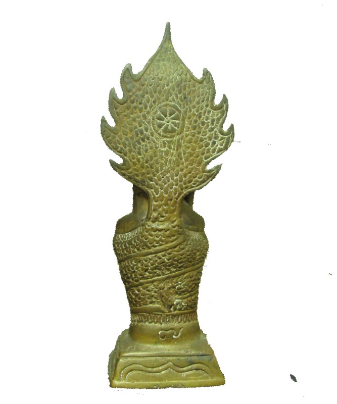 พระบูชา เก่า เนื้อทองเหลืองครับ ยุคไหนครับ