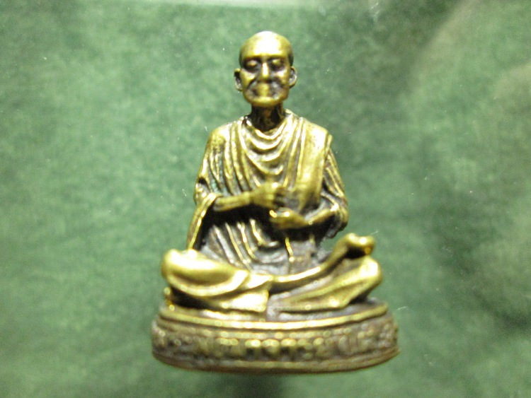 รูปหล่อ 118ปี วัดระฆังครับ