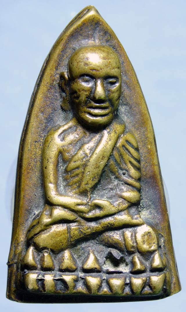 หลวงปู่ทวดหลัง ฉ