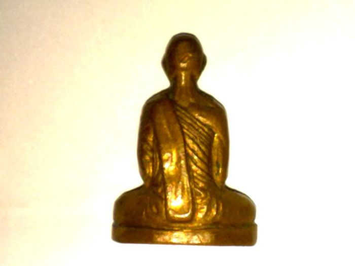 ช่วยดูหลวงพ่อเดิมหน่อยครับ [ K.นัท นครสวรรค์] และเหล่าสมาชิกทุกท่าน